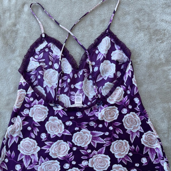 Victoria's Secret Purple Floral Pajama Set - Picture 3 of 10